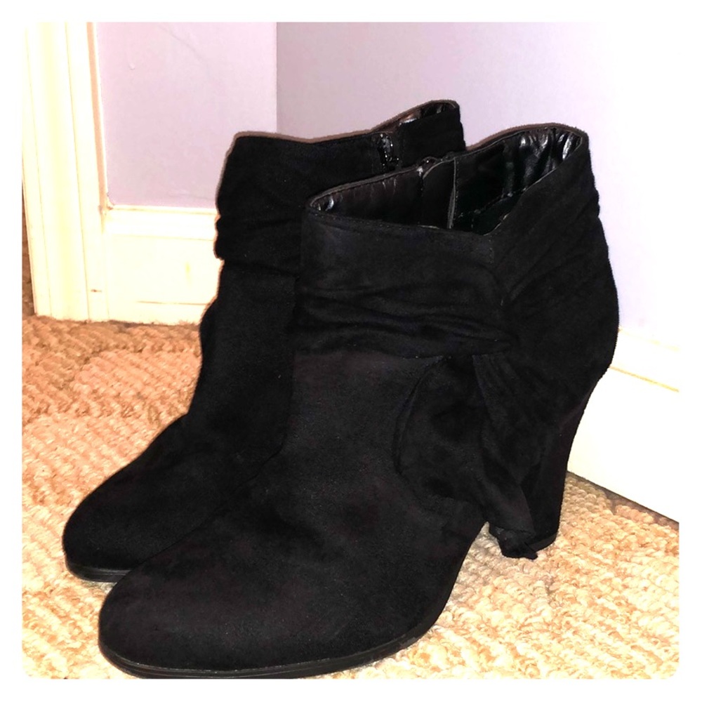 IMPO BLACK BOOTIES WITH RIBBON DETAILING ON SIDES